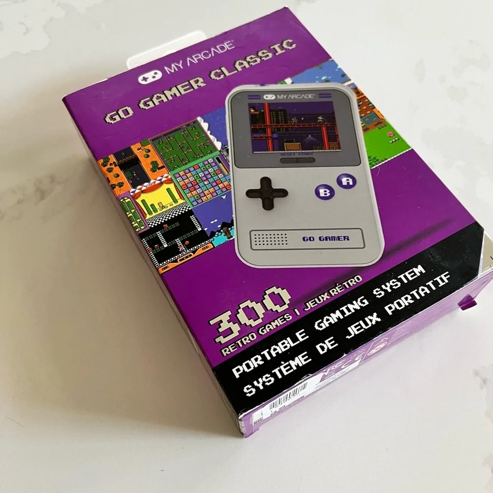 Go Gamer Classic My Arcade Portable Gaming System 300 Retro Games New Sealed